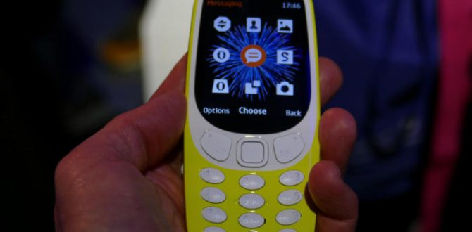 20170226 nokia 3310 yellow closeup 100710588 large 2 670x330 - Nostalgia rules as classic phone brands come alive at MWC