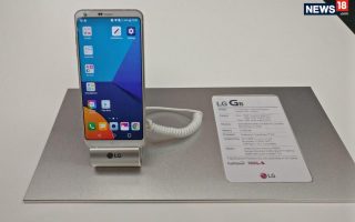 LG G6 1 320x200 - LG G6 First Look: Flagship Smartphone With Google Assistant