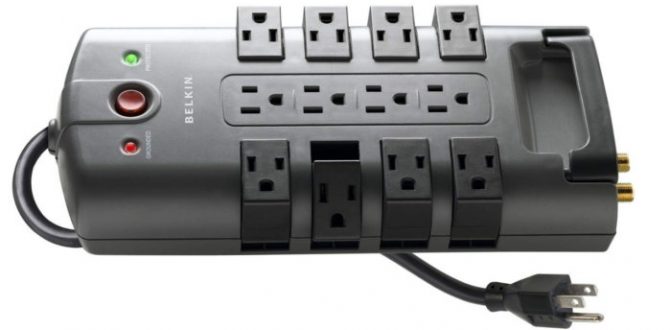 belkin bp112230 08 100709873 large 670x330 - Belkin 12-outlet PivotPlug review: Clever design helps avoid blocked outlets