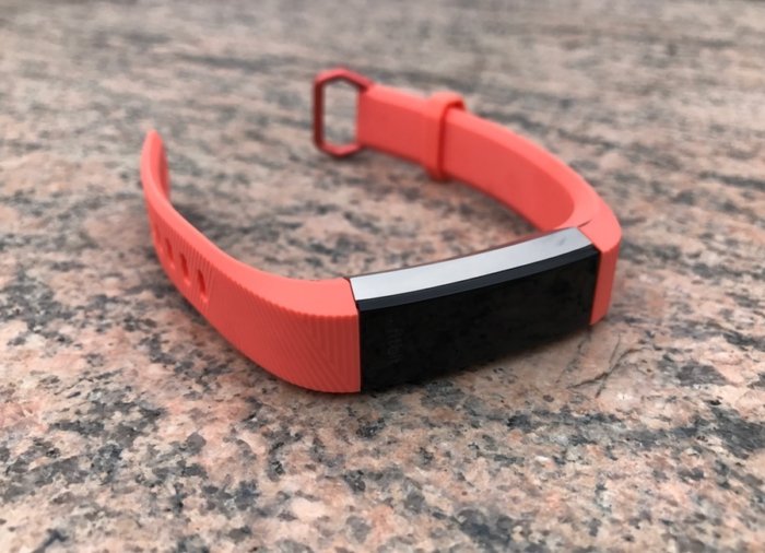 fitbit alta hr beauty 1