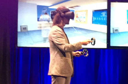 microsoftvrdemokipman - Microsoft shows off Windows 10 Second Li, er, Mixed Reality