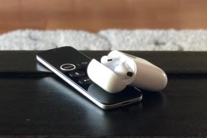airpods appletv hero 100747313 large 300x200 - airpods-appletv-hero-100747313-large.jpg