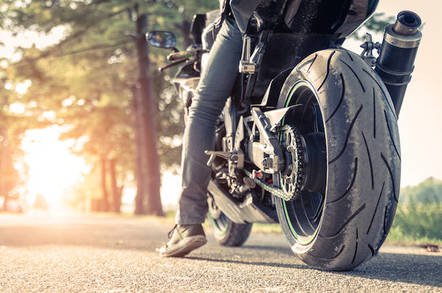 shutterstock biker - Biker nerfed by robo Chevy in San Francisco now lobs sueball at GM