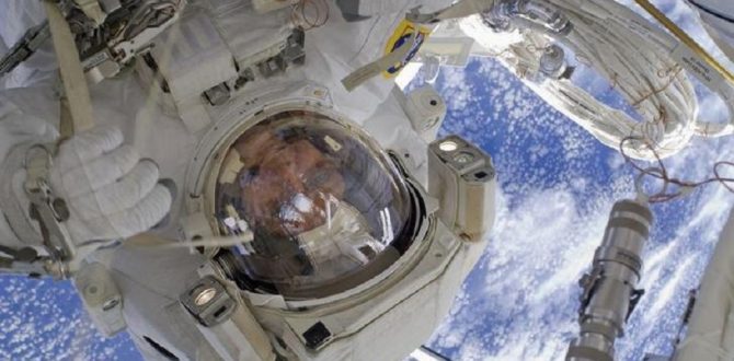 Christer Fuglesang 1 670x330 - NASA Astronauts Will Soon Have a Built-in Toilet in Their Space Suits