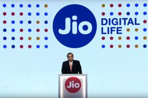 Reliance Jio Live announcement1 2 300x200 - Reliance-Jio-Live-announcement1-2.jpg