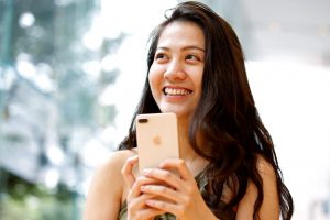 woman holds Apples new iPhone 8 Plus 300x200 - woman-holds-Apples-new-iPhone-8-Plus.jpg