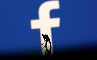 Facebook Cambridge Analytica 1 320x200 - Facebook Shuts Down Russia-based IRA Accounts