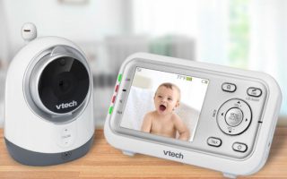 1 vm3251 hero lifestyle min 100759096 large 320x200 - VTech VM3251 Expandable Digital Video Baby Monitor review: providing parents peace of mind